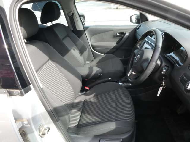 フォルクスワーゲン ポロ ＴＳＩ　ハイライン H23年 (関東) 99