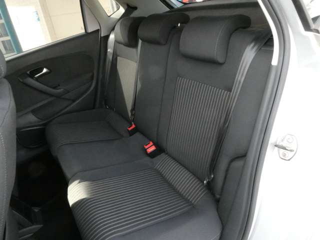 フォルクスワーゲン ポロ ＴＳＩ　ハイライン H23年 (関東) 99