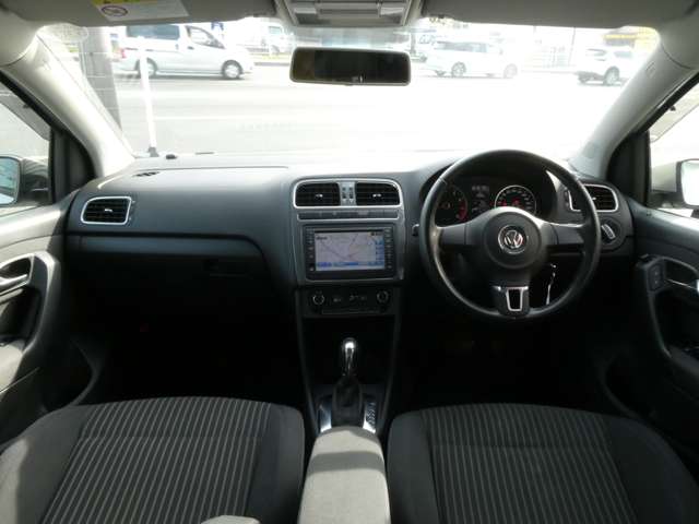 フォルクスワーゲン ポロ ＴＳＩ　ハイライン H23年 (関東) 99