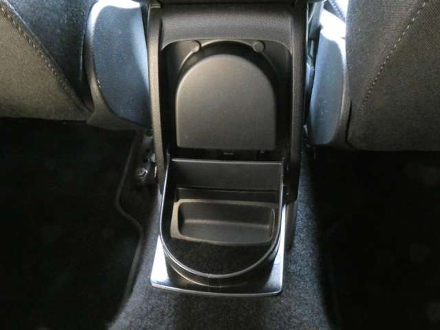 フォルクスワーゲン ポロ ＴＳＩ　ハイライン H23年 (関東) 99