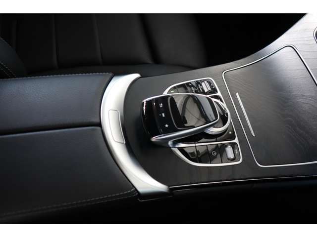 メルセデスベンツ Ｃクラスワゴン Ｃ２００ スポーツ H29年 (近畿) 99