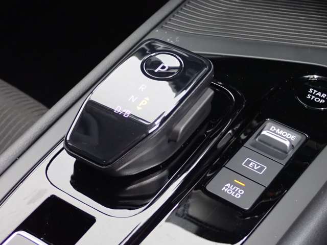 日産 ノート １．２ Ｘ R4年 (関東) 99