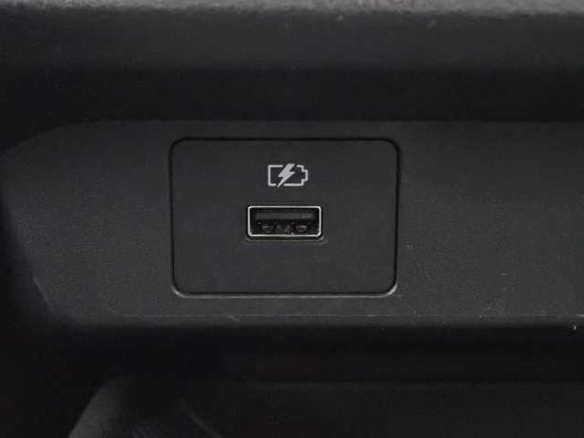 日産 ノート １．２ Ｘ R4年 (関東) 99