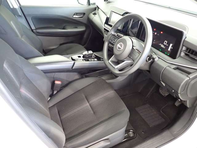 日産 ノート １．２ Ｘ R4年 (関東) 99