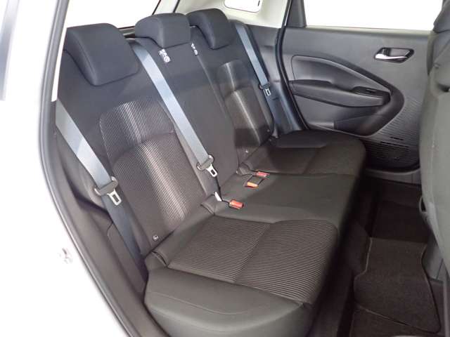 日産 ノート １．２ Ｘ R4年 (関東) 99