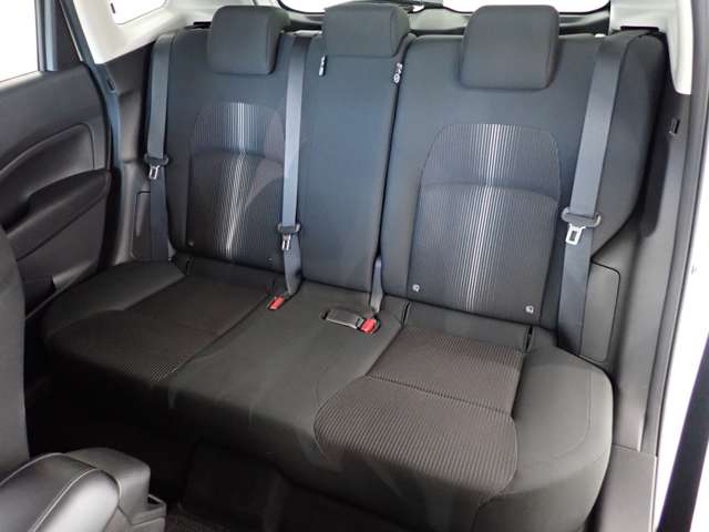 日産 ノート １．２ Ｘ R4年 (関東) 99