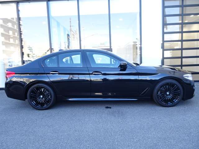 ＢＭＷ ５シリーズ ５２３ｉ　Ｍスポーツ R1年 (近畿) 99
