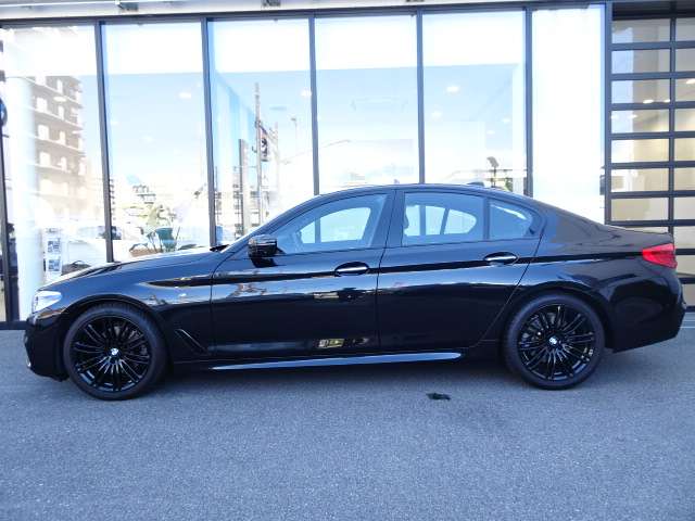 ＢＭＷ ５シリーズ ５２３ｉ　Ｍスポーツ R1年 (近畿) 99