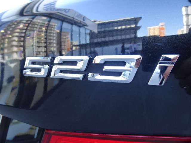 ＢＭＷ ５シリーズ ５２３ｉ　Ｍスポーツ R1年 (近畿) 99