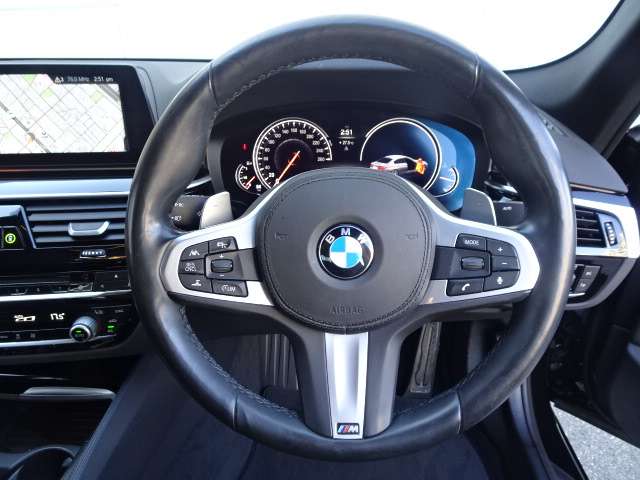 ＢＭＷ ５シリーズ ５２３ｉ　Ｍスポーツ R1年 (近畿) 99
