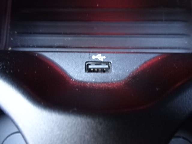 ＢＭＷ ５シリーズ ５２３ｉ　Ｍスポーツ R1年 (近畿) 99