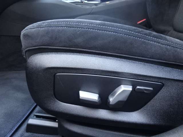 ＢＭＷ ５シリーズ ５２３ｉ　Ｍスポーツ R1年 (近畿) 99