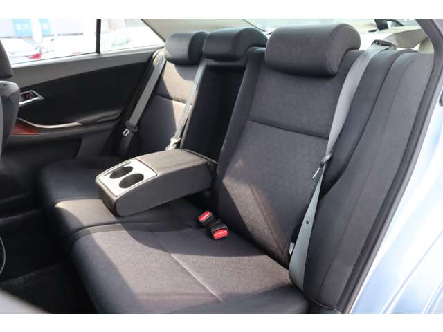 トヨタ アリオン １．８ Ａ１８ Ｓパッケージ H19年 (関東) 99