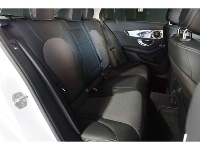 メルセデスベンツ Ｃクラスワゴン Ｃ２００ ４マチック アバンギャルド ４ＷＤ H29年 (北海道) 99