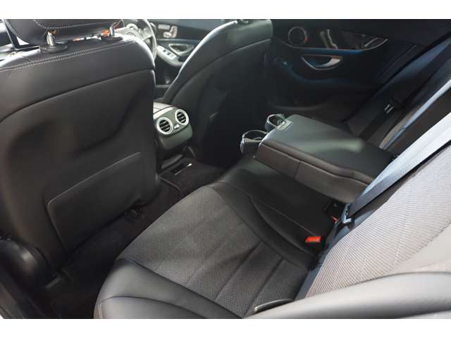 メルセデスベンツ Ｃクラスワゴン Ｃ２００ ４マチック アバンギャルド ４ＷＤ H29年 (北海道) 99