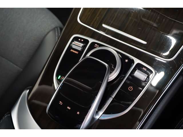 メルセデスベンツ Ｃクラスワゴン Ｃ２００ ４マチック アバンギャルド ４ＷＤ H29年 (北海道) 99