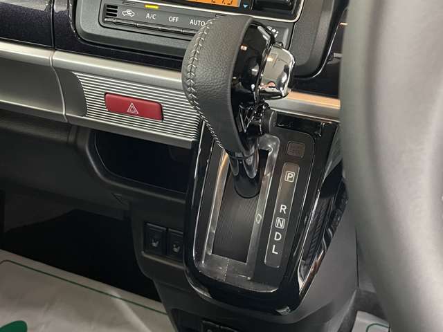 スズキ スペーシア ６６０ カスタム ハイブリッド ＸＳ ４ＷＤ R5年 (北海道) 99