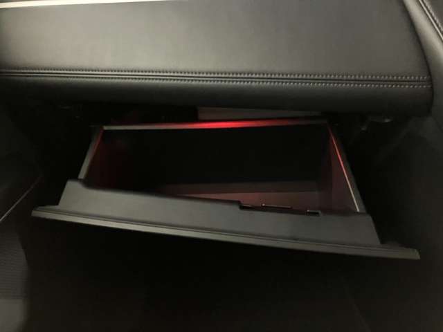 三菱 デリカ　Ｄ：５ ２．２ Ｐ ディーゼルターボ ４ＷＤ R4年 (北海道) 99