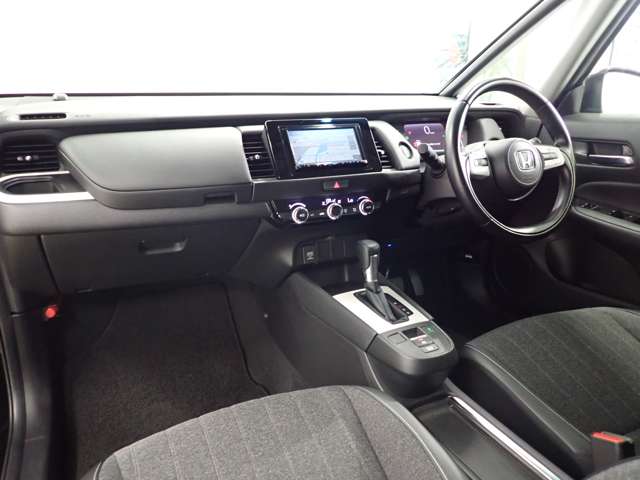 ホンダ フィット　ハイブリッド １．５ Ｅ：ＨＥＶ ホーム R2年 (関東) 99