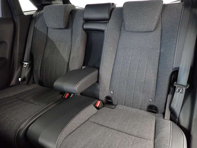 ホンダ フィット　ハイブリッド １．５ Ｅ：ＨＥＶ ホーム R2年 (関東) 99