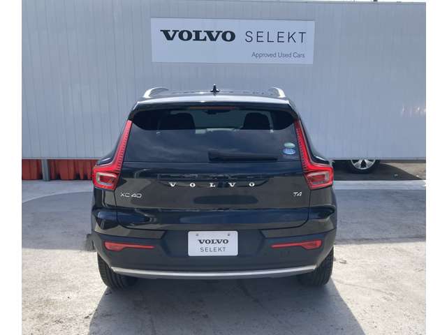 ボルボ ＸＣ４０ Ｔ４ ＡＷＤ モメンタム ４ＷＤ R2年 (関東) 99