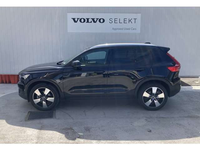 ボルボ ＸＣ４０ Ｔ４ ＡＷＤ モメンタム ４ＷＤ R2年 (関東) 99