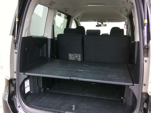 トヨタ ヴォクシー ２．０ トランスＸ H23年 (関東) 99