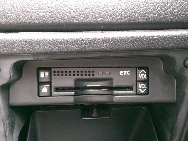 トヨタ ヴォクシー ２．０ トランスＸ H23年 (関東) 99