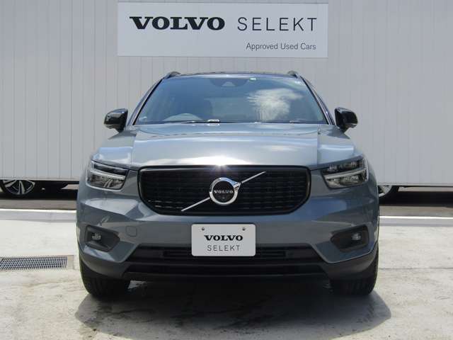 ボルボ ＸＣ４０ Ｔ４ ＡＷＤ Ｒデザイン ４ＷＤ R2年 (関東) 99