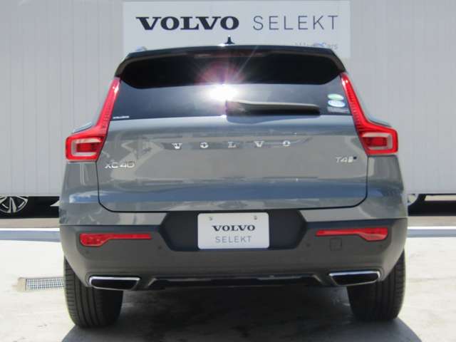 ボルボ ＸＣ４０ Ｔ４ ＡＷＤ Ｒデザイン ４ＷＤ R2年 (関東) 99
