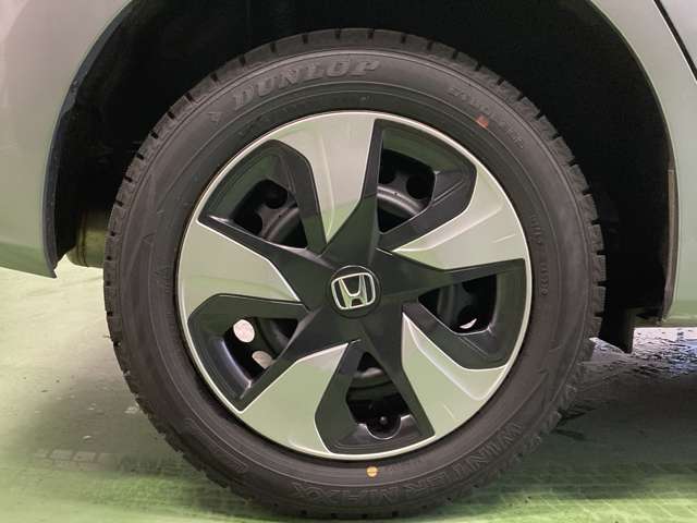 ホンダ フィット　ハイブリッド １．５ ハイブリッド Ｆ ４ＷＤ H30年 (北海道) 99