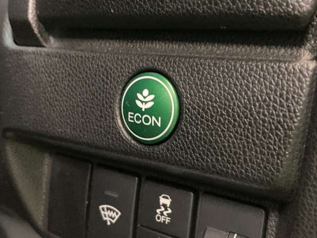 ホンダ フィット　ハイブリッド １．５ ハイブリッド Ｆ ４ＷＤ H30年 (北海道) 99