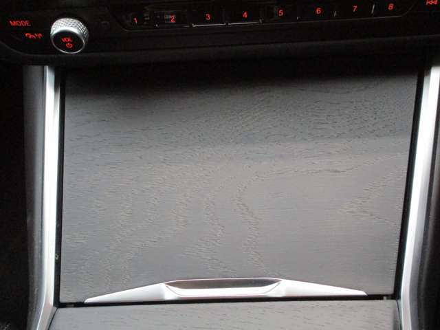 ＢＭＷ ３シリーズ ３１８Ｉ ４０ＴＨ アニバーサリー エディション R3年 (近畿) 99