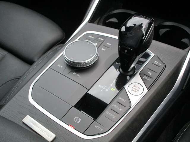 ＢＭＷ ３シリーズ ３１８Ｉ ４０ＴＨ アニバーサリー エディション R3年 (近畿) 99