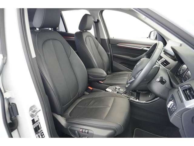 ＢＭＷ Ｘ１ Ｘドライブ １８Ｄ Ｘライン ４ＷＤ R4年 (近畿) 99