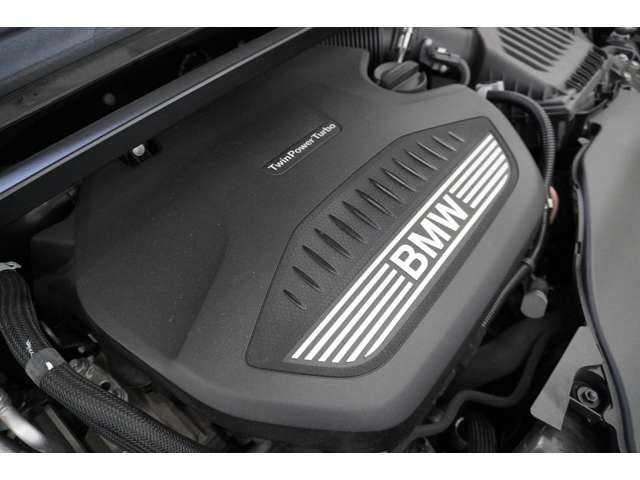 ＢＭＷ Ｘ１ Ｘドライブ １８Ｄ Ｘライン ４ＷＤ R4年 (近畿) 99