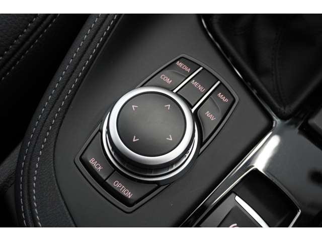 ＢＭＷ Ｘ１ Ｘドライブ １８Ｄ Ｘライン ４ＷＤ R4年 (近畿) 99