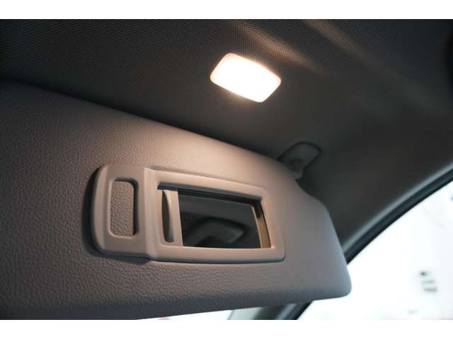 ＢＭＷ Ｘ１ Ｘドライブ １８Ｄ Ｘライン ４ＷＤ R4年 (近畿) 99