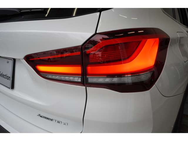 ＢＭＷ Ｘ１ Ｘドライブ １８Ｄ Ｘライン ４ＷＤ R4年 (近畿) 99