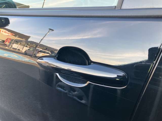 トヨタ ヤリス １．０ Ｇ R3年 (東海) 99