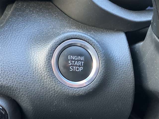 トヨタ ヤリス １．０ Ｇ R3年 (東海) 99