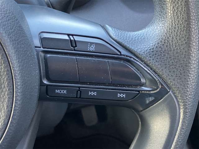 トヨタ ヤリス １．０ Ｇ R3年 (東海) 99