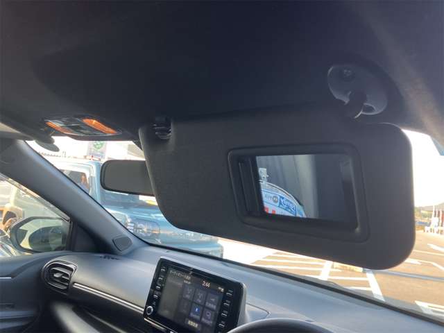 トヨタ ヤリス １．０ Ｇ R3年 (東海) 99