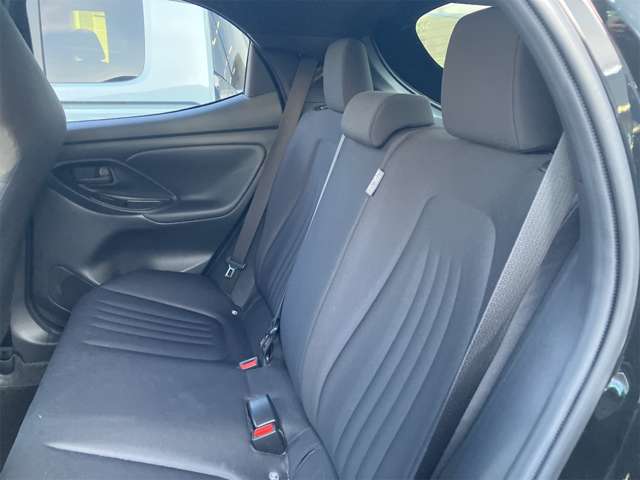 トヨタ ヤリス １．０ Ｇ R3年 (東海) 99