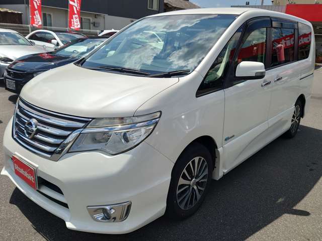日産 セレナ ２．０ ハイウェイスター Ｓ－ＨＹＢＲＩＤ H26年 (中国) 99