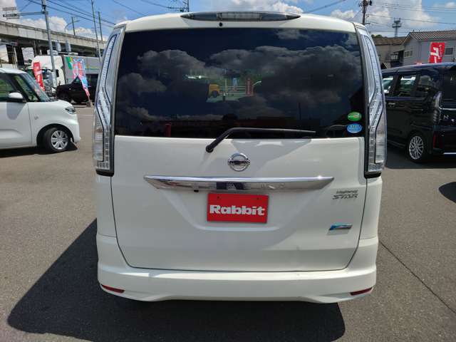 日産 セレナ ２．０ ハイウェイスター Ｓ－ＨＹＢＲＩＤ H26年 (中国) 99