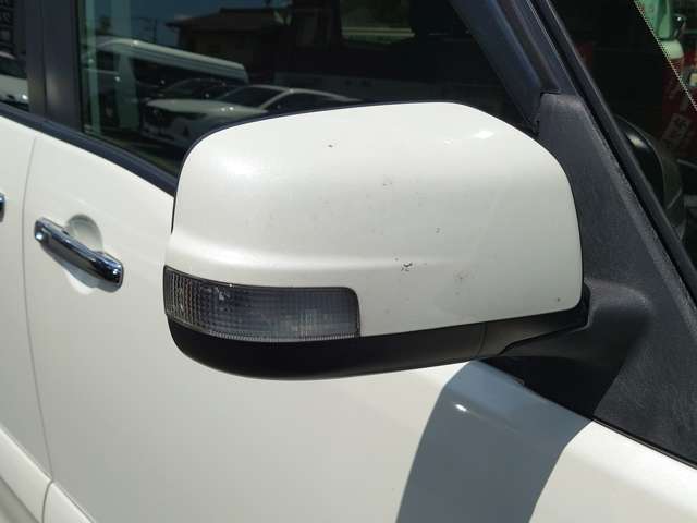 日産 セレナ ２．０ ハイウェイスター Ｓ－ＨＹＢＲＩＤ H26年 (中国) 99