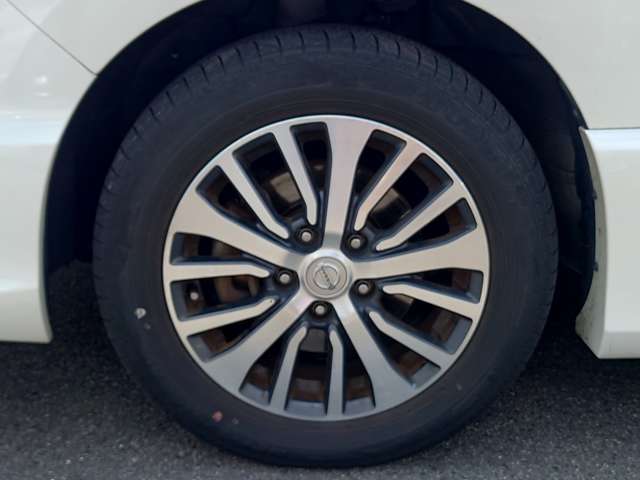 日産 セレナ ２．０ ハイウェイスター Ｓ－ＨＹＢＲＩＤ H26年 (中国) 99