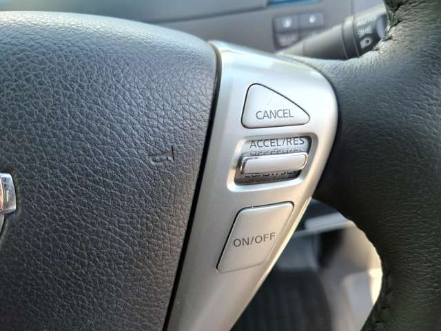 日産 セレナ ２．０ ハイウェイスター Ｓ－ＨＹＢＲＩＤ H26年 (中国) 99