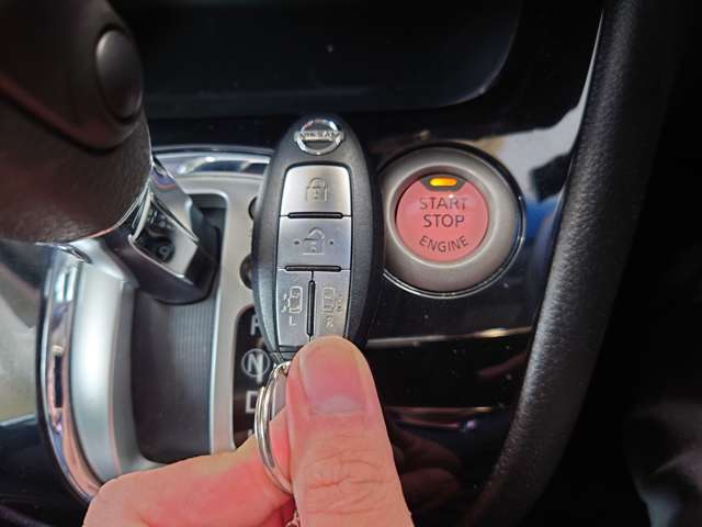 日産 セレナ ２．０ ハイウェイスター Ｓ－ＨＹＢＲＩＤ H26年 (中国) 99